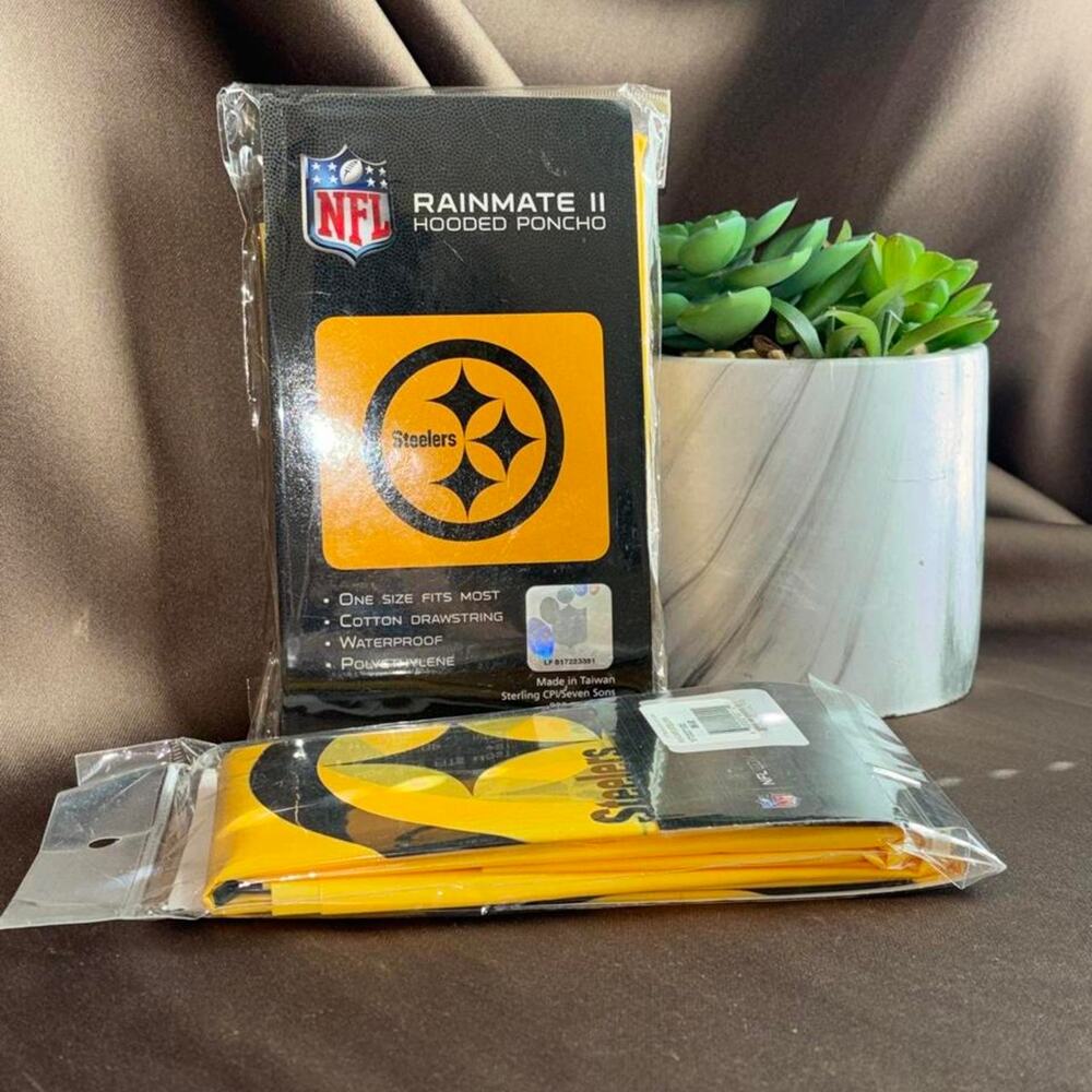 NFL Pittsburgh Steelers lot of 2 Rainmate II Hooded Poncho
New / one size